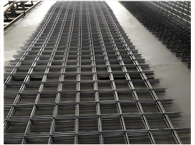 Gratings Of Metal